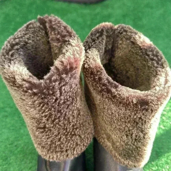 Stuart Weitzman - Picture 3 of 7